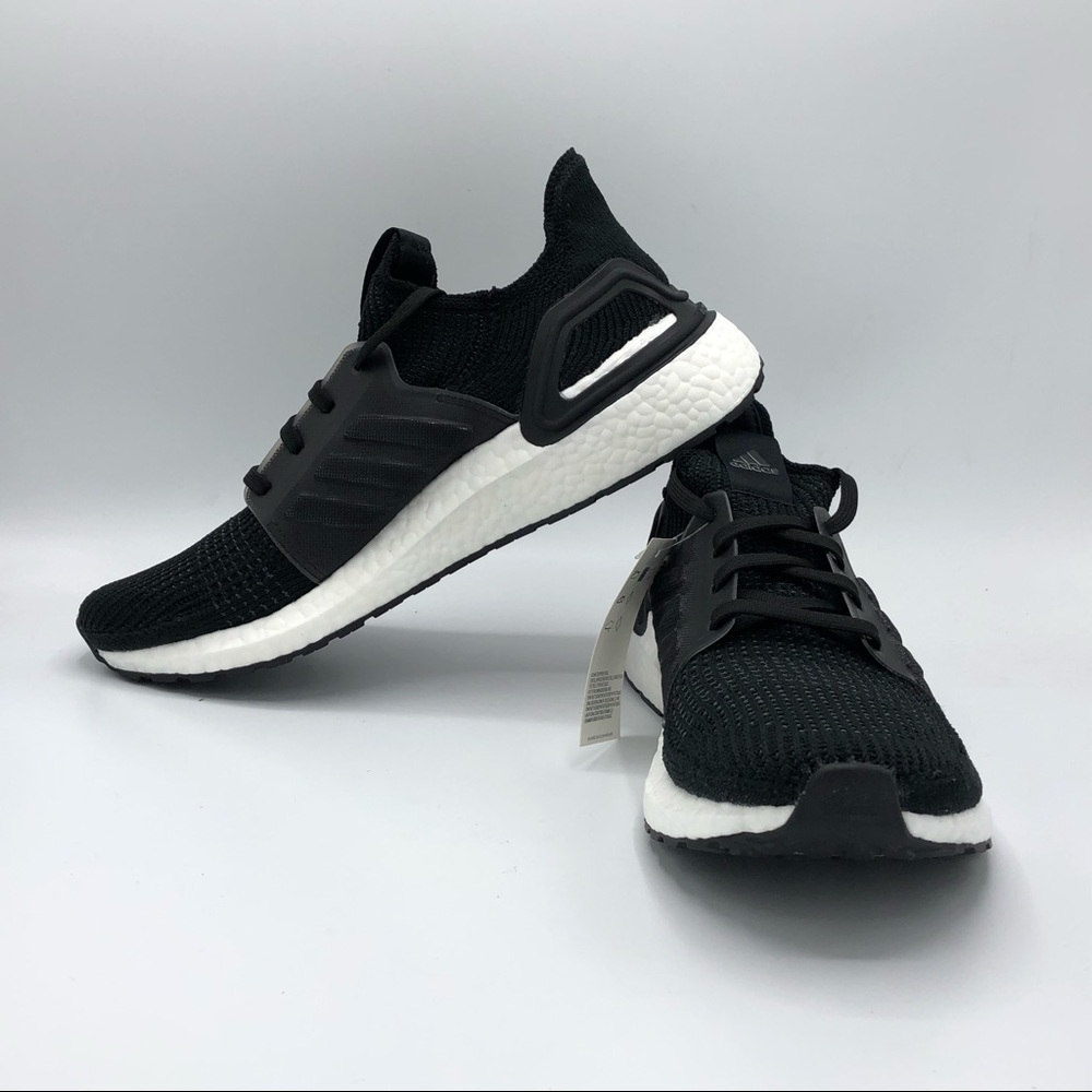 NEW adidas Ultraboost 19 Women's Running Shoes - Picture 3 of 7